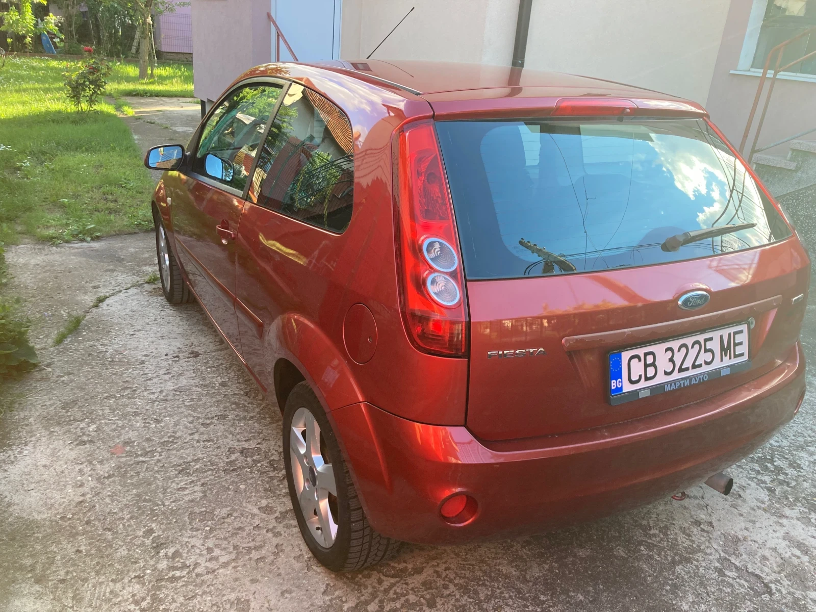 Ford Fiesta 1.4TDCi, снимка 4 - Автомобили и джипове - 54702916