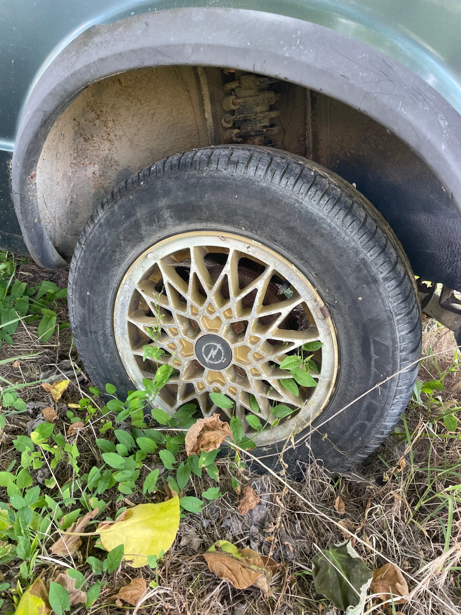 VW Golf, снимка 5 - Автомобили и джипове - 55025543