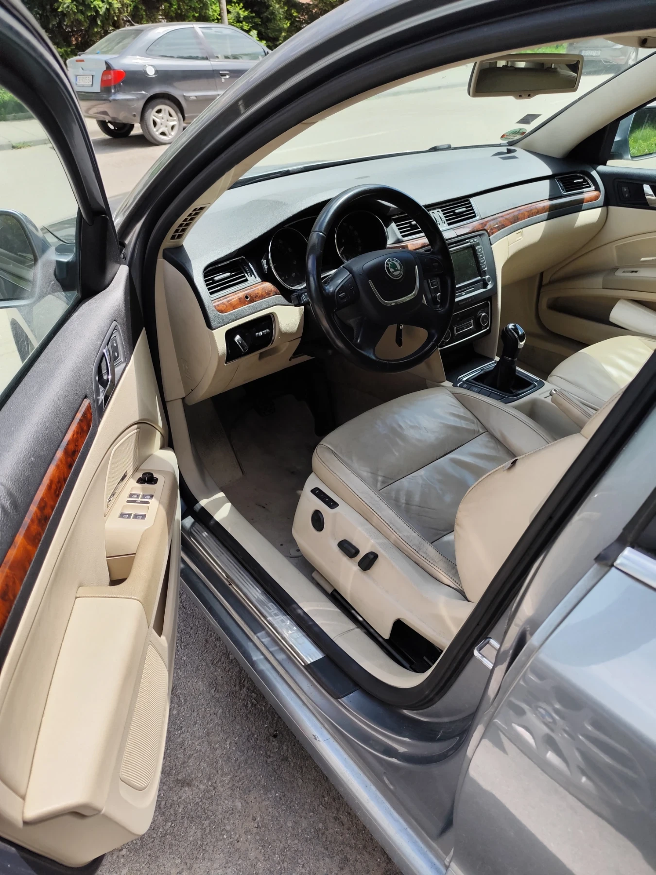 Skoda Superb ����� ������ �� �������� | Mobile.bg � ����������� 5