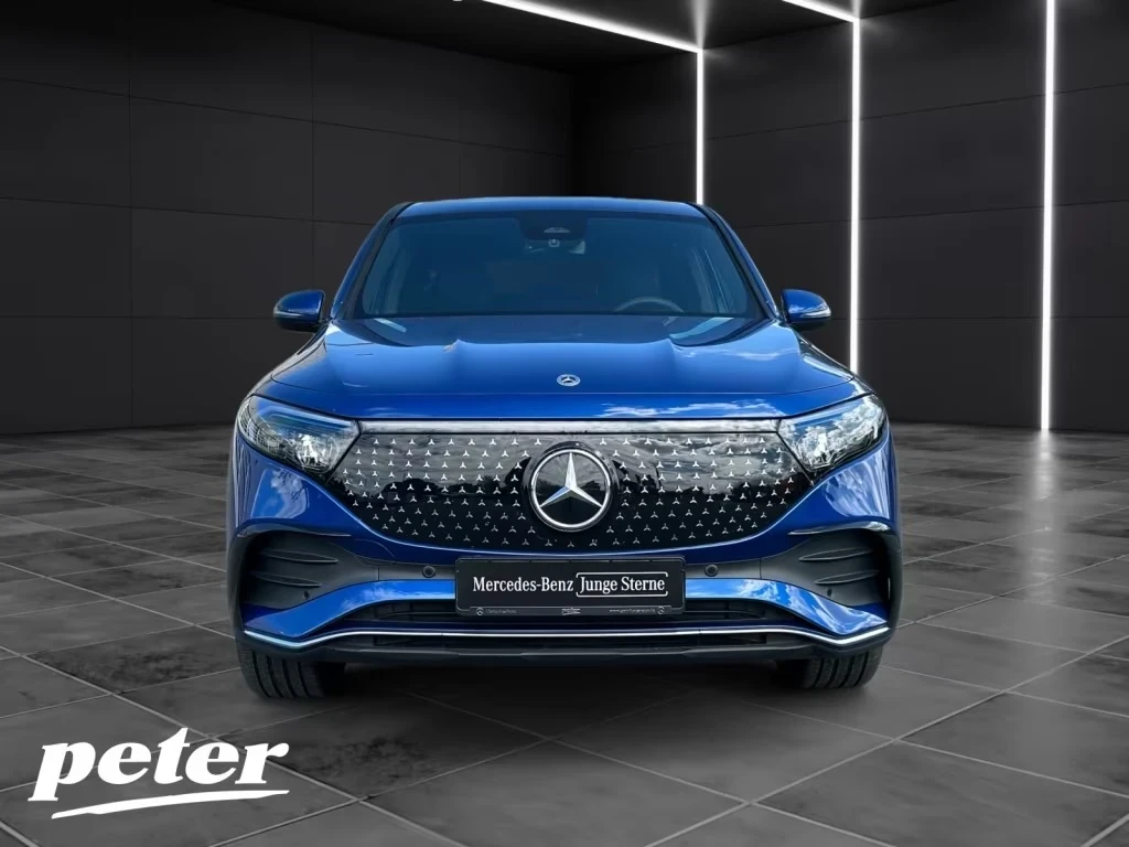 Mercedes-Benz EQB 300 AMG 4matic Led Distronic HuD Blind spot, снимка 2 - Автомобили и джипове - 55128066