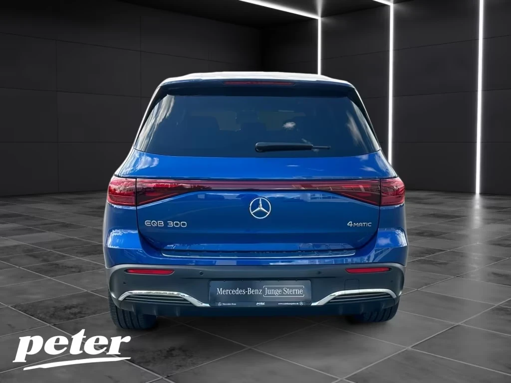 Mercedes-Benz EQB 300 AMG 4matic Led Distronic HuD Blind spot, снимка 4 - Автомобили и джипове - 55128066