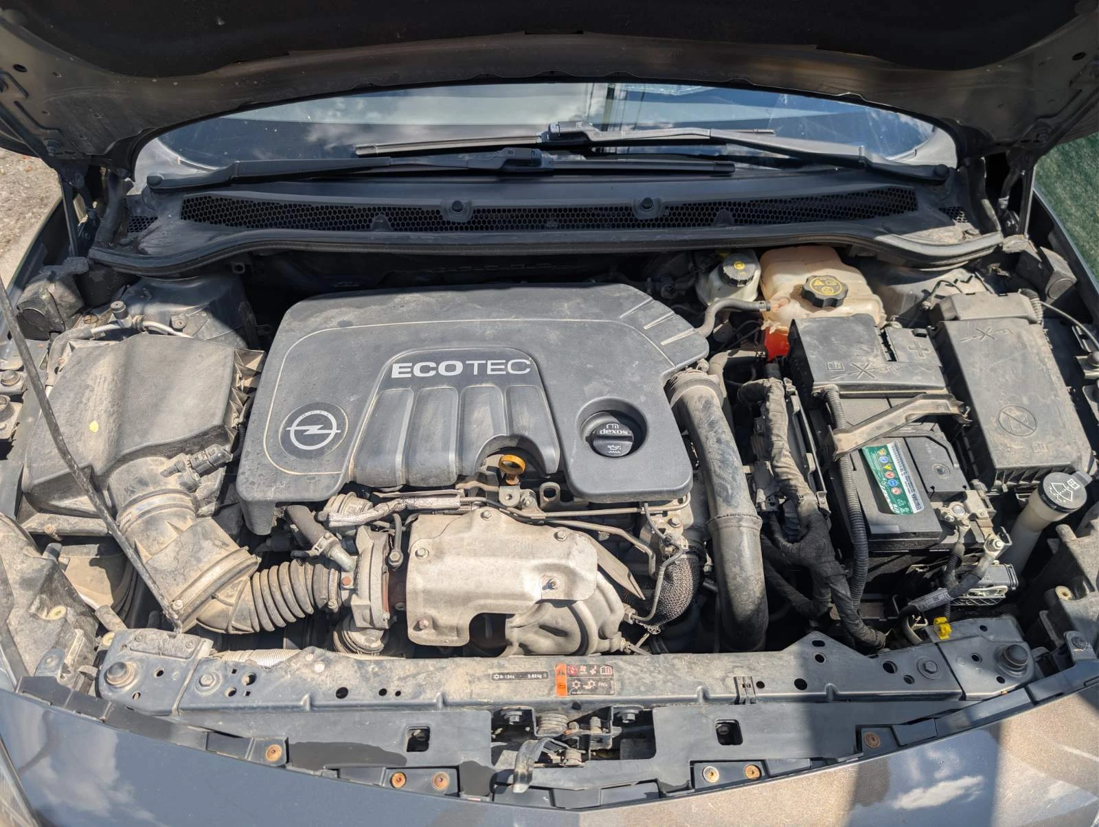 Opel Astra 1.6 cdti, снимка 15 - Автомобили и джипове - 55247510