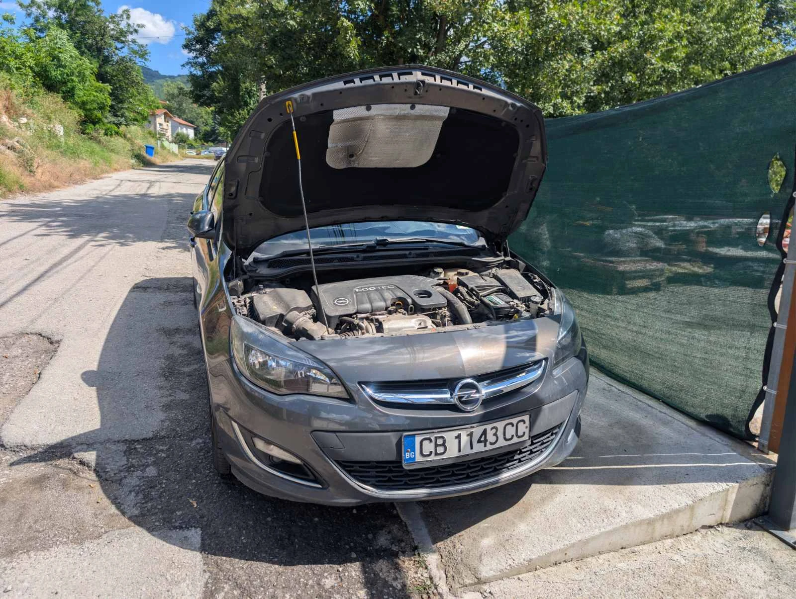 Opel Astra 1.6 cdti, снимка 5 - Автомобили и джипове - 55247510