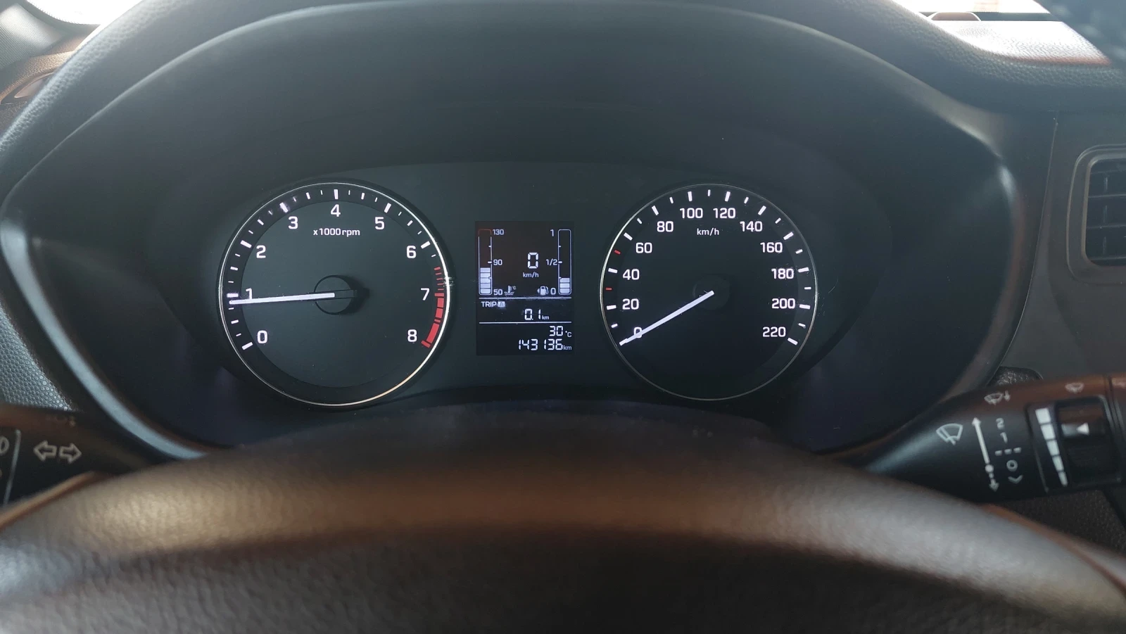 Hyundai I20 1.3i ФЕЙС НАВИ ТОП!!!, снимка 13 - Автомобили и джипове - 55265393