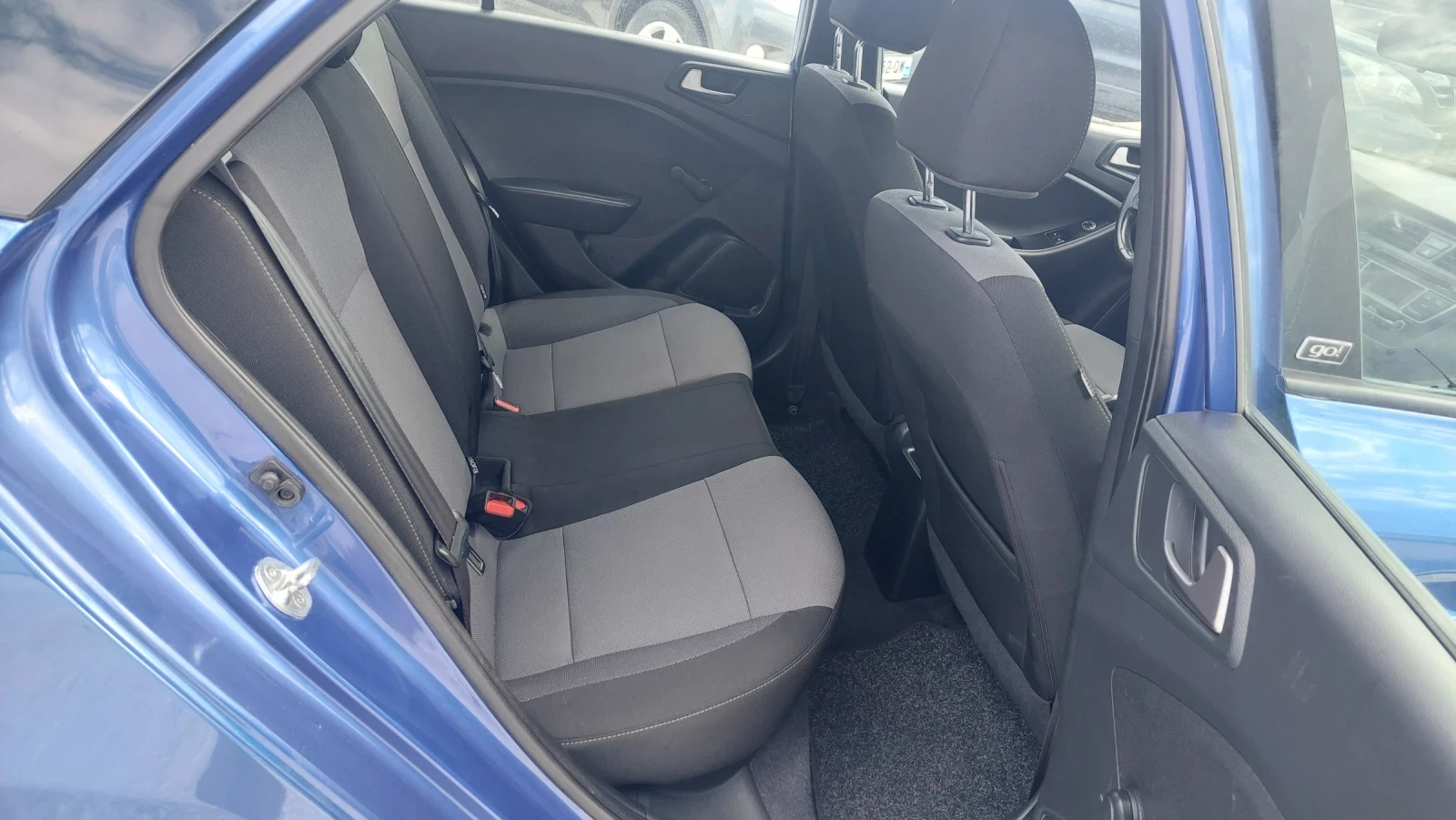 Hyundai I20 1.3i ФЕЙС ТОП!!!!, снимка 10 - Автомобили и джипове - 55265393