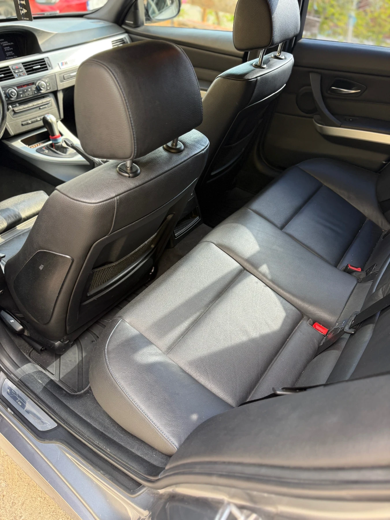 BMW 320, снимка 6 - Автомобили и джипове - 55984396