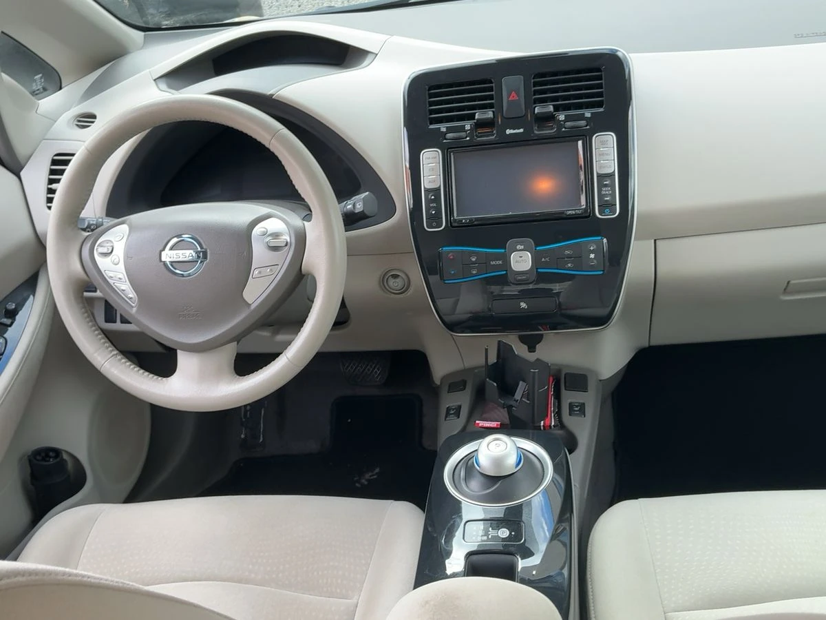 Nissan Leaf  electric drive 80 kW* ВНОС САМО СРЕЩУ 30%, снимка 9 - Автомобили и джипове - 56311190