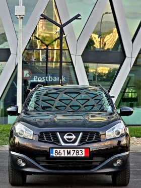 Nissan Qashqai 2.0i 4x4 6 скорости 6+ 1 /Панорама /360  камери , снимка 3