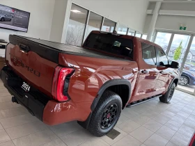Toyota Tundra Limited Hybrid * * CARFAX * *   * *  | Mobile.bg    5