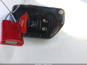 Jeep Wrangler Unlimited Rubicon 4X4* CARFAX * Клип на мотора - 24950 € / 48797.96 лв. - 53989739 14