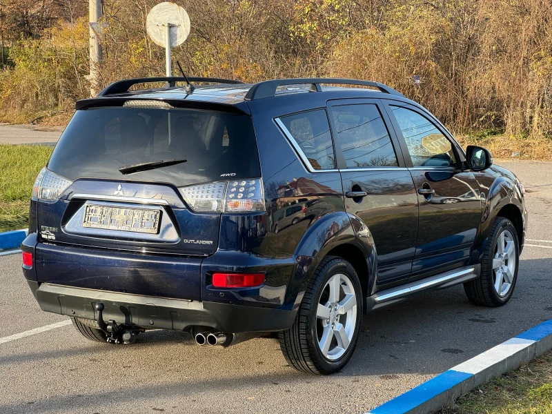 Mitsubishi Outlander 2.2DI-D 4x4 7-местен, снимка 5 - Автомобили и джипове - 48030794