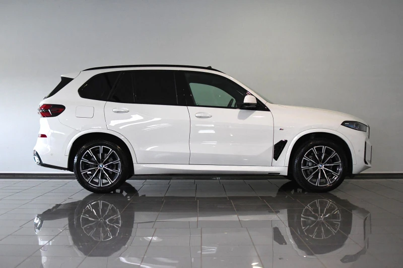 BMW X5 40d/xDrive/FACELIFT/M-SPORT/PANO/H&K/LED/HEAD UP/, снимка 4 - Автомобили и джипове - 49401678