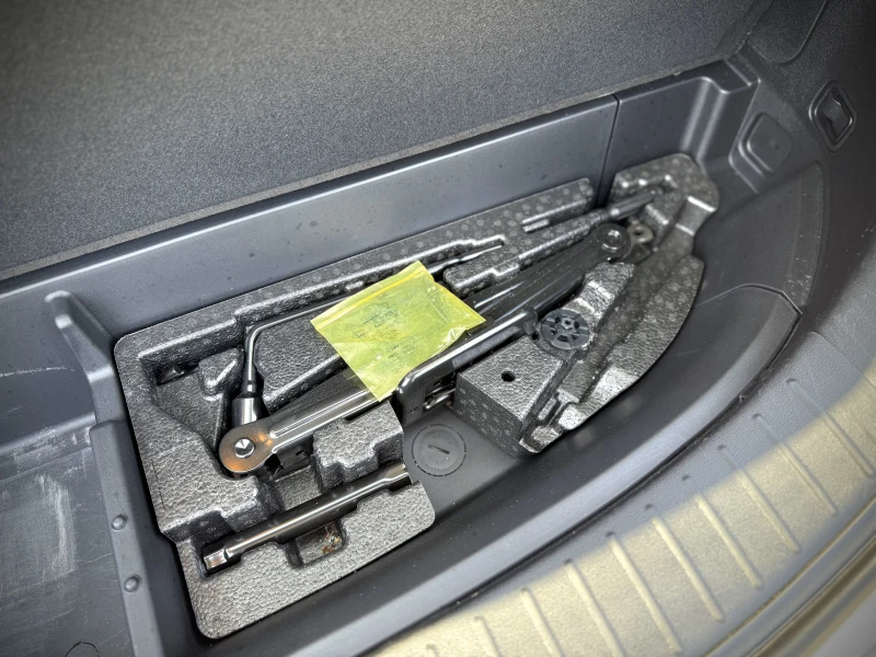 Hyundai Santa fe, снимка 14 - Автомобили и джипове - 52657349