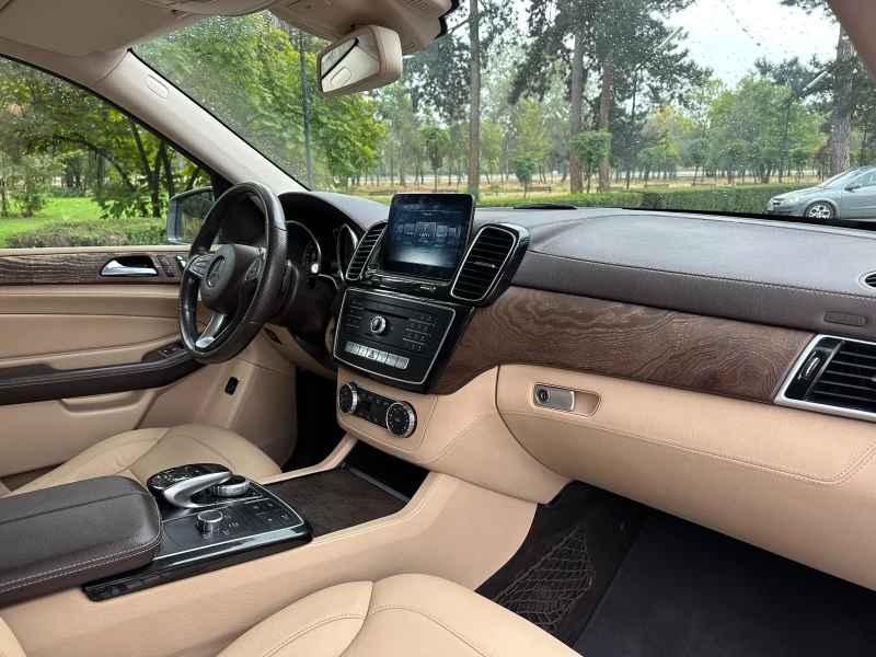 Mercedes-Benz GLE 350 AMG, снимка 17 - Автомобили и джипове - 51963242