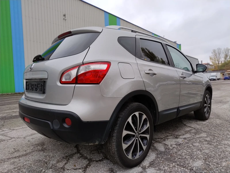 Nissan Qashqai Панорама, 360-камера, бартер, пълна история, снимка 4 - Автомобили и джипове - 52336607