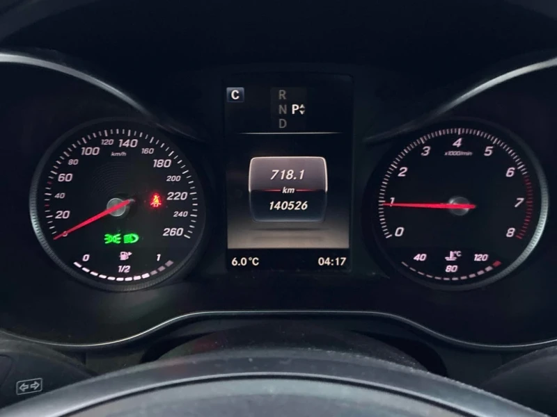 Mercedes-Benz GLC 300 2017 * CARFAX * БЕЗ ПЪРВОНАЧАЛНА ВНОСКА, снимка 9 - Автомобили и джипове - 53049753