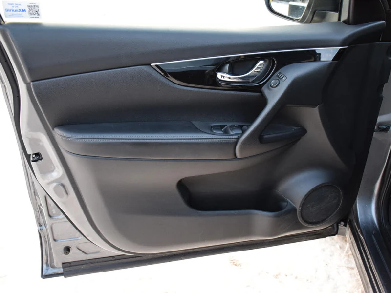 Nissan Qashqai SL* АвтоКредит* (ЦЕНА ДО БГ), снимка 6 - Автомобили и джипове - 53406419