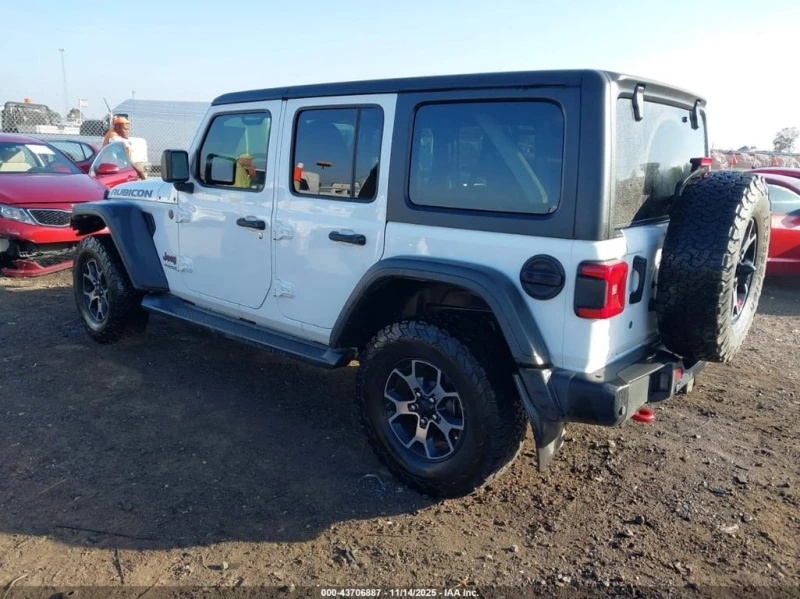 Jeep Wrangler Unlimited Rubicon 4X4* CARFAX * Клип на мотора, снимка 6 - Автомобили и джипове - 53445494