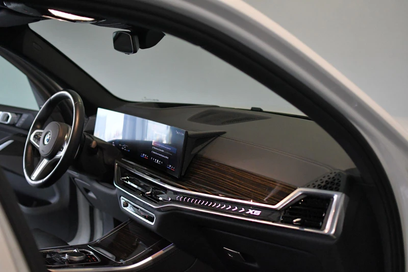 BMW X5 40d/xDrive/FACELIFT/M-SPORT/PANO/H&K/LED/HEAD UP/ - 155780 лв. - 23134724 | Car24.bg
