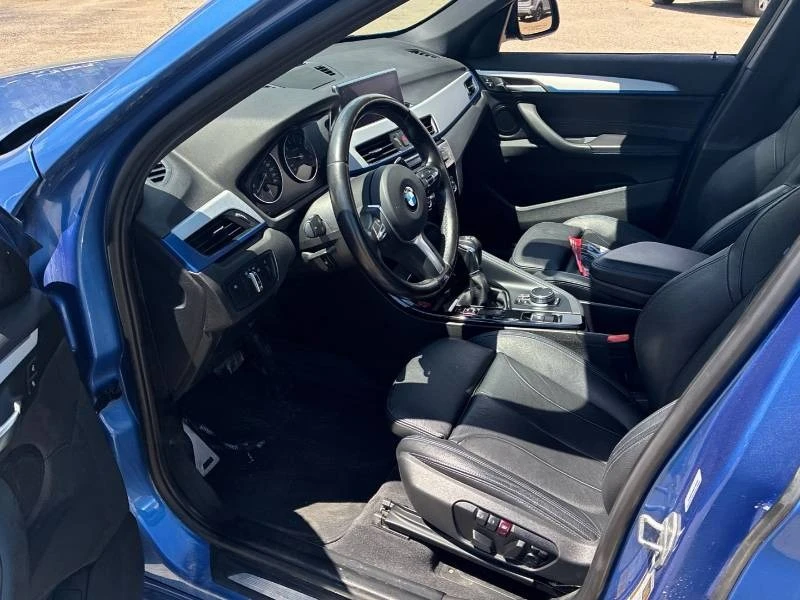 BMW X1 * xDrive28i * М ПАКЕТ * HUD * КАМЕРА * ПОДГРЕВ, снимка 9 - Автомобили и джипове - 54983307
