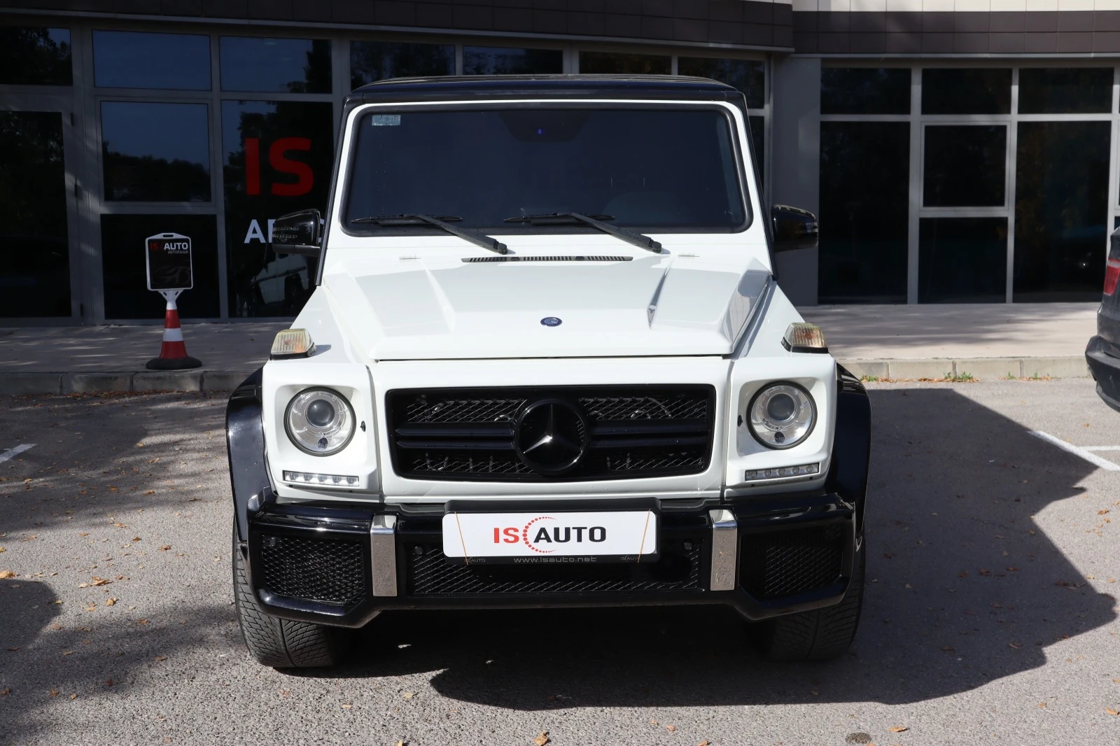 Mercedes-Benz G 63 AMG AMG 7G-TRONIC/Kamera/Navi/Обдухване - изображение 2