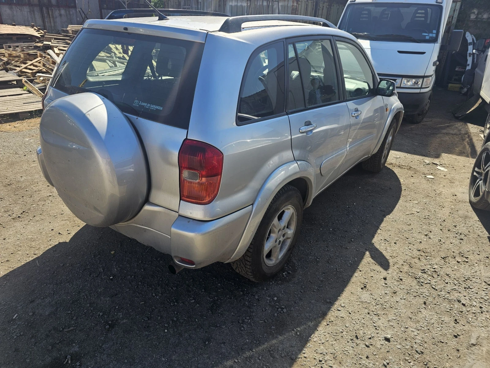 Toyota Rav4 2.0 116 - изображение 4