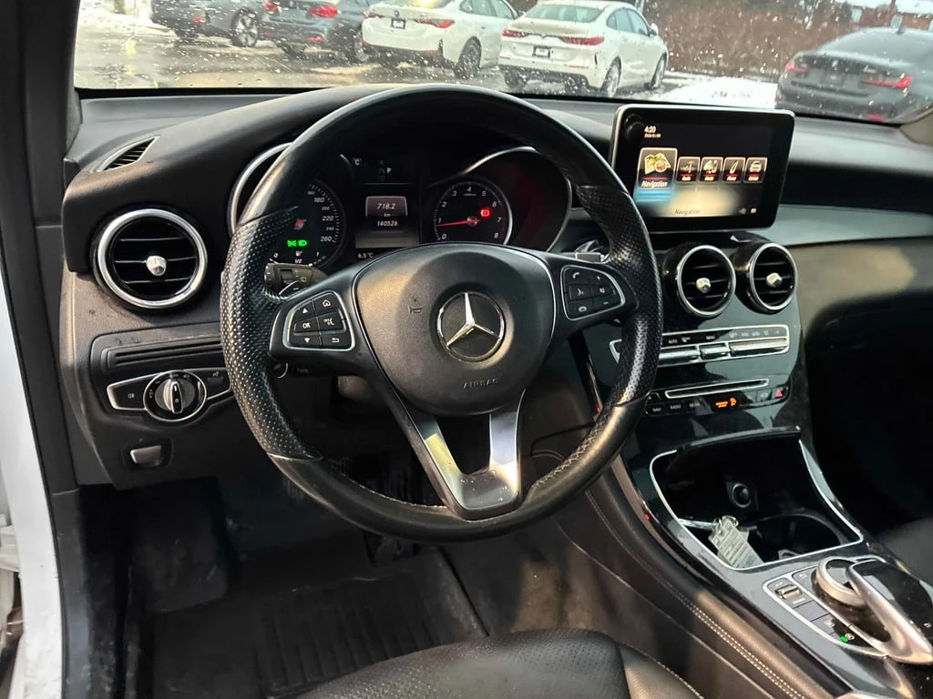 Mercedes-Benz GLC 300 2017 * CARFAX * БЕЗ ПЪРВОНАЧАЛНА ВНОСКА - изображение 10