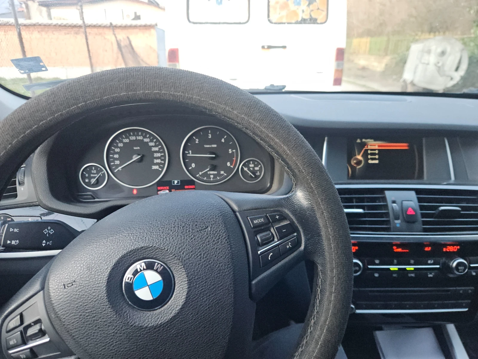 BMW X3 2.0 x drive товарен 3+ 1, снимка 12 - Автомобили и джипове - 53738716