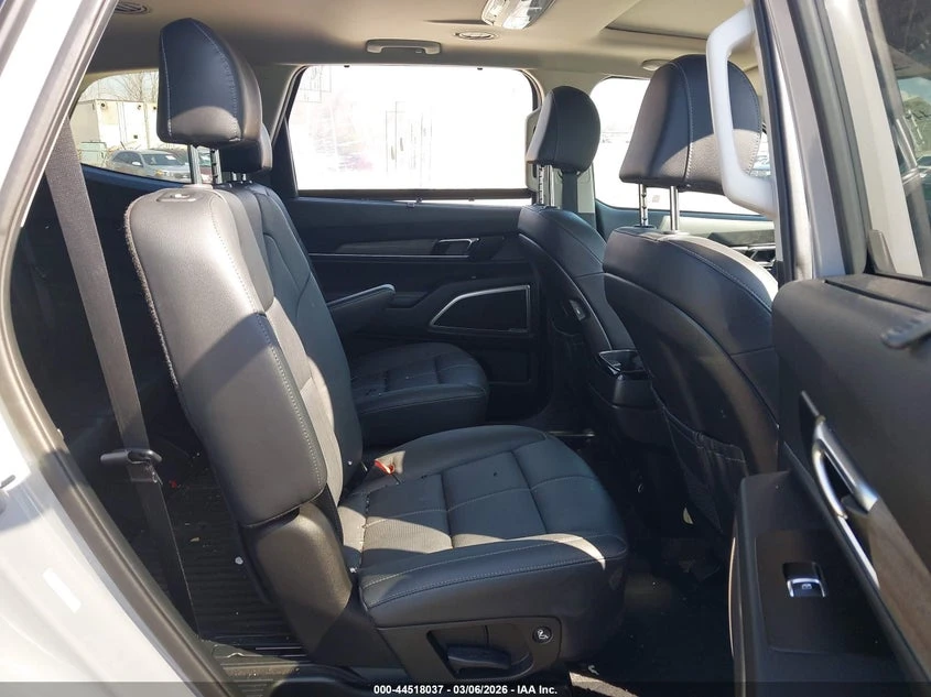 Kia Telluride 3.8l Ex, снимка 8 - Автомобили и джипове - 54094730