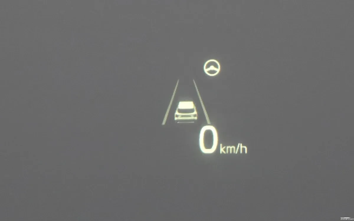Kia Sorento HUD* ОБДУХ* ШИБЕДАХ* ДИСТРОНИК, снимка 14 - Автомобили и джипове - 54835790