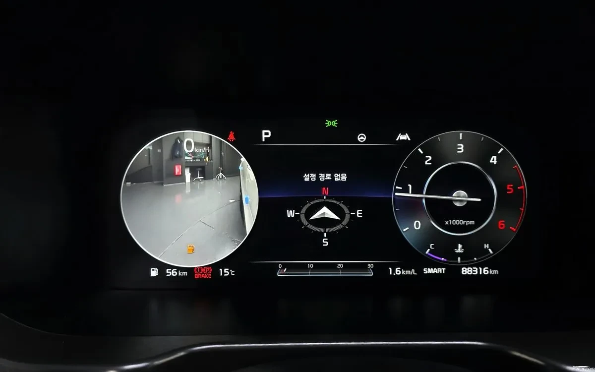 Kia Sorento HUD* ОБДУХ* ШИБЕДАХ* ДИСТРОНИК, снимка 8 - Автомобили и джипове - 54835790