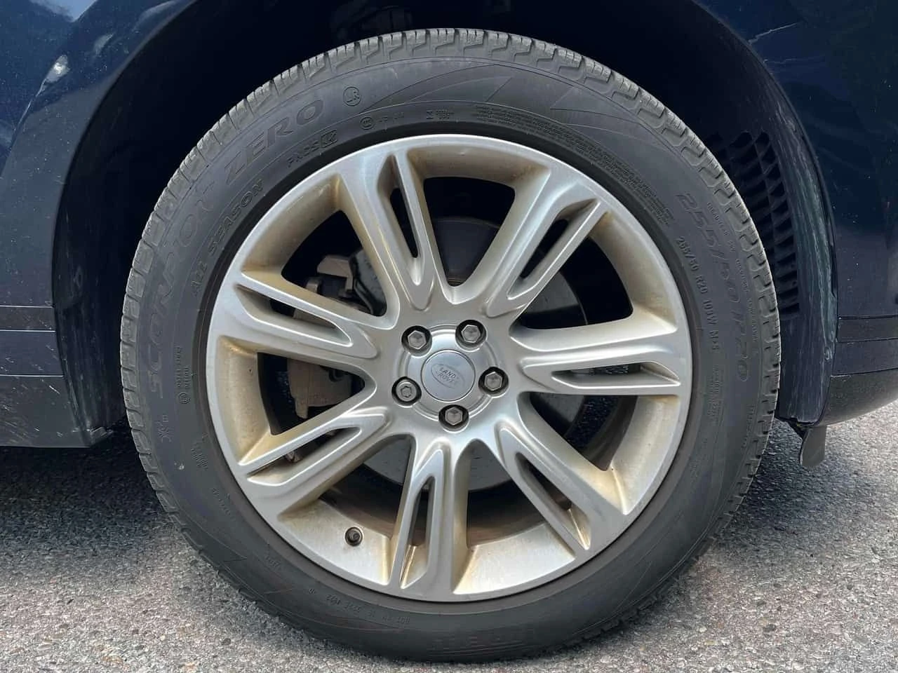 Land Rover Range Rover Velar * S * CARFAX * ЦЕНА ДО БГ, снимка 6 - Автомобили и джипове - 55546447