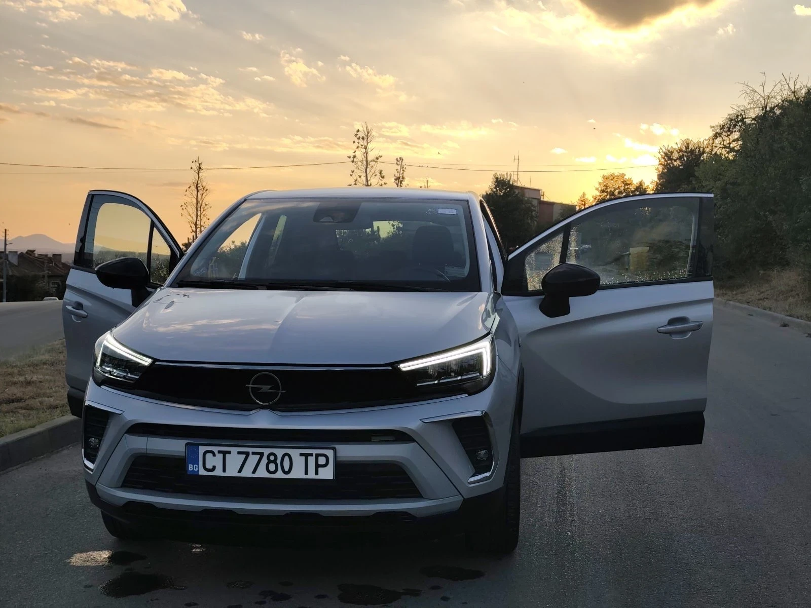 Opel Crossland X Нова, снимка 7 - Автомобили и джипове - 55753545