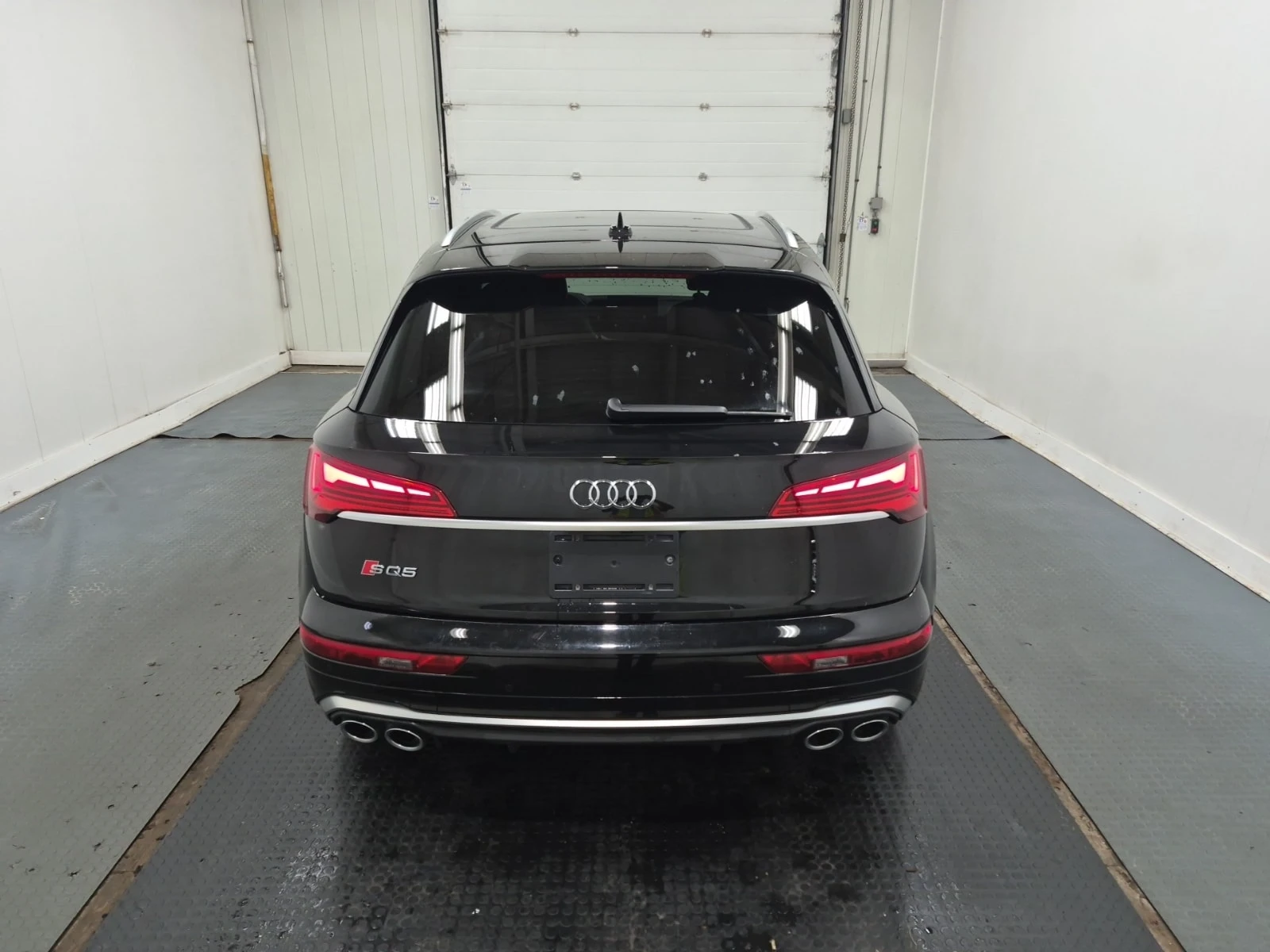 Audi SQ5  TECHNIK / CARFAX / S-LINE / RED INT / PANO , снимка 5 - Автомобили и джипове - 55940236