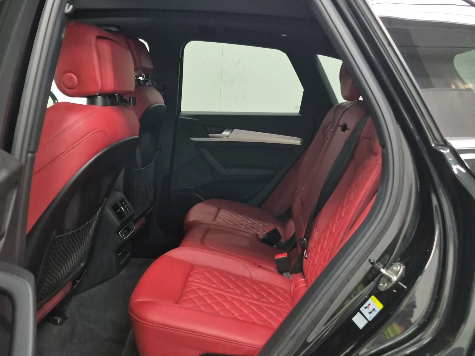 Audi SQ5  TECHNIK / CARFAX / S-LINE / RED INT / PANO , снимка 14 - Автомобили и джипове - 55940236