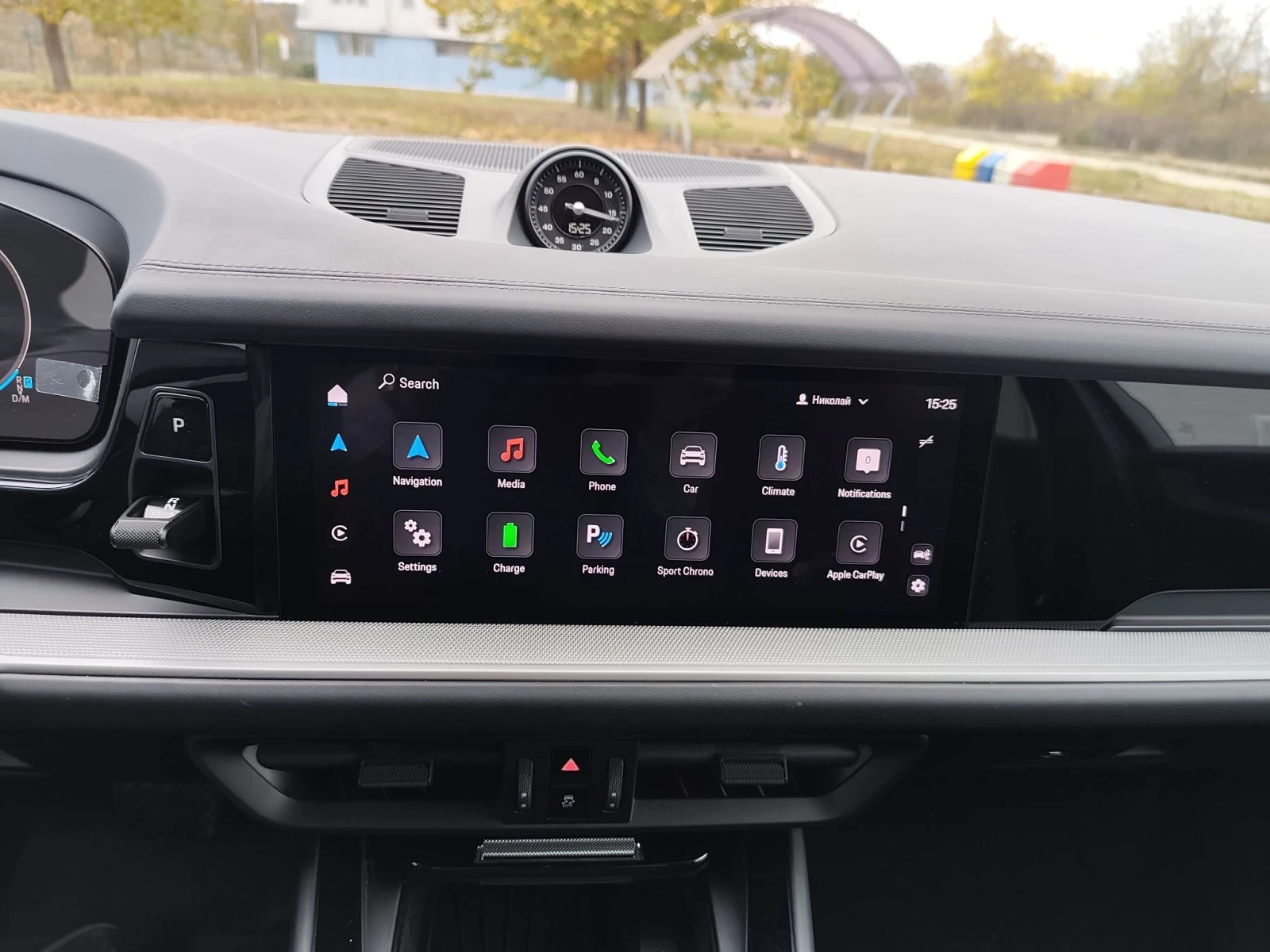 Porsche Cayenne E-Hybrid, снимка 11 - Автомобили и джипове - 56289139