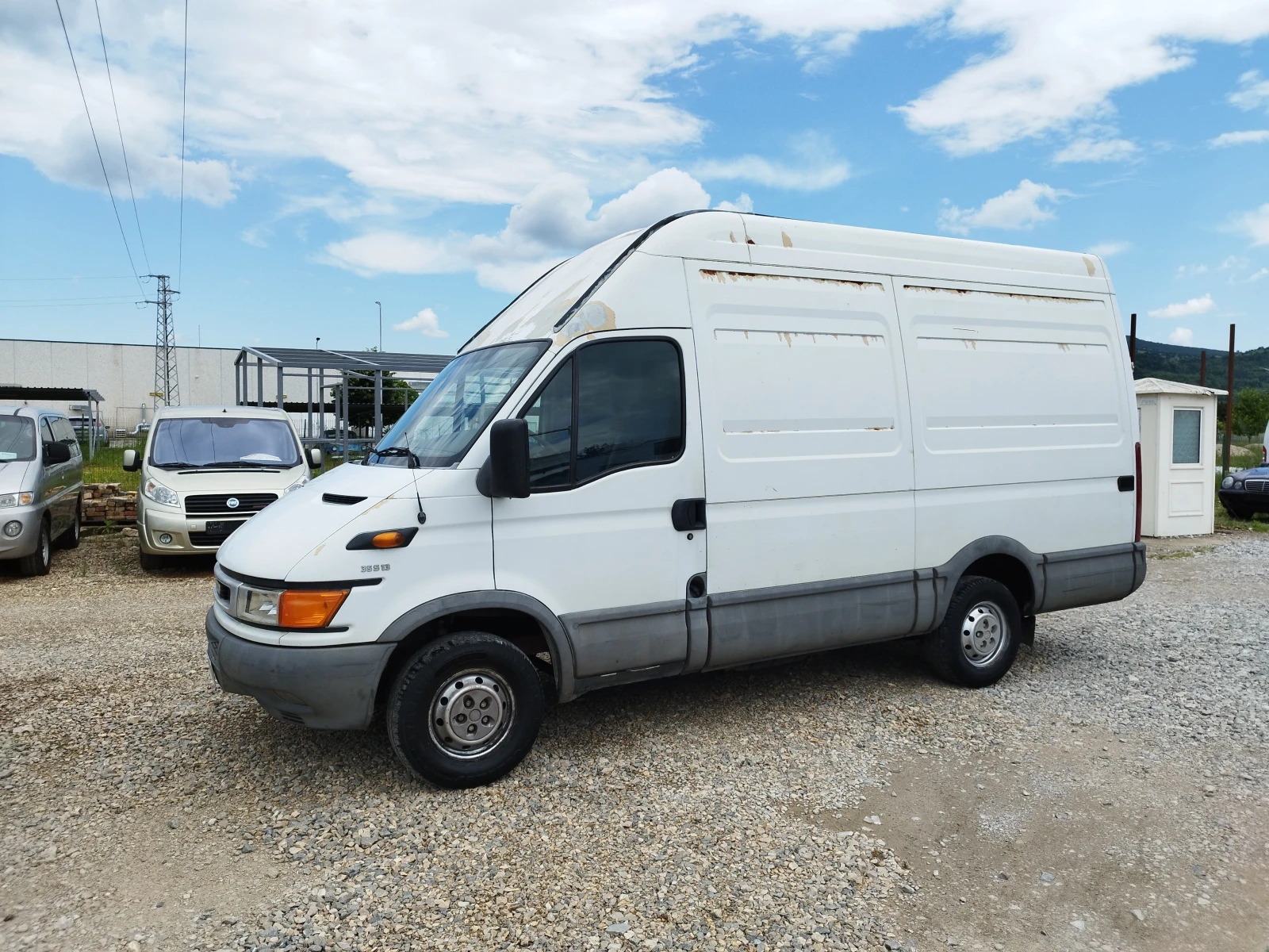 Iveco 35s13 2.8D Italia - изображение 2