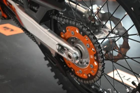 Ktm EXC 300 EXC Six Days 2025 | Mobile.bg    12