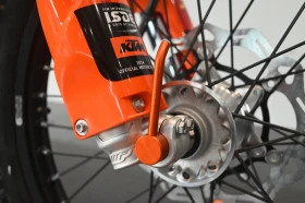 Ktm EXC 300 EXC Six Days 2025 | Mobile.bg    9