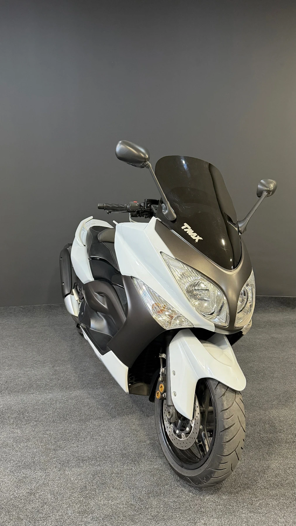 Yamaha T-max 500 2010г 26, 000км , снимка 3 - Мотоциклети и мототехника - 56022372