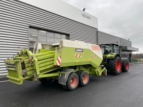      Claas 2200