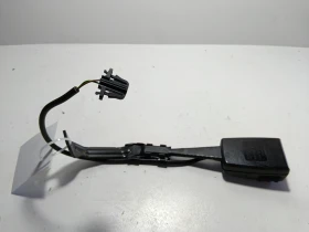 ����� �� �������� �� ���������� ����� ����� 8P0857756G Audi A3
