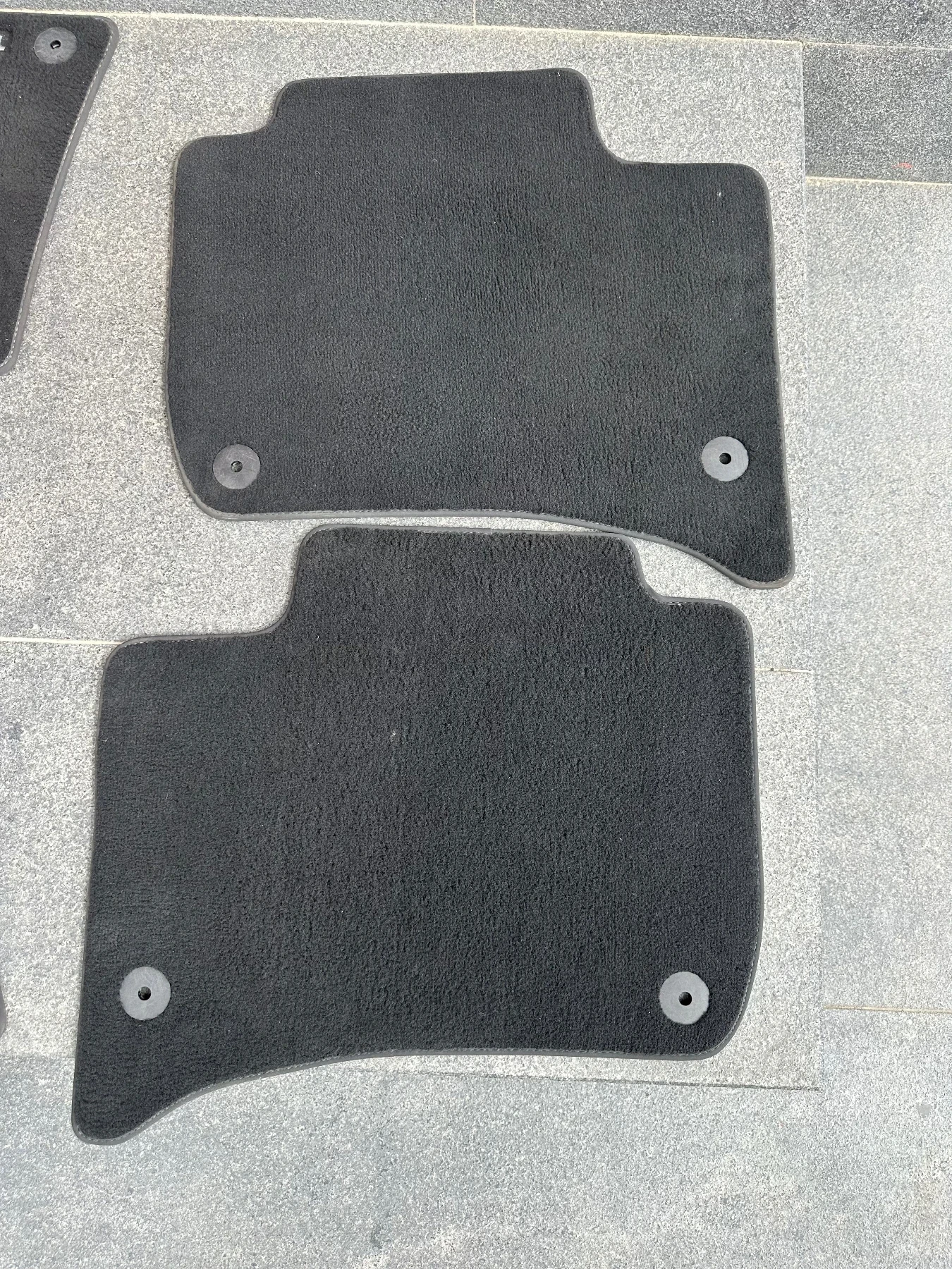            VW TOUAREG  2013  | Mobile.bg   9