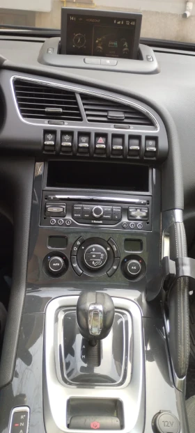 Peugeot 3008 2.0 HDI Hybrid 4, 4x4, снимка 9