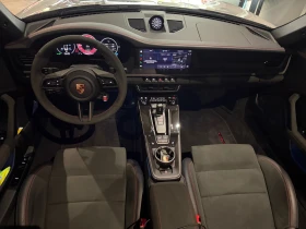 Porsche 911 GTS 992.2 , снимка 10