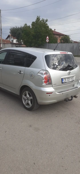 Обява за продажба на Toyota Corolla verso 1.8vvti 130k.ван автоматик ~5 950 лв. - изображение 7