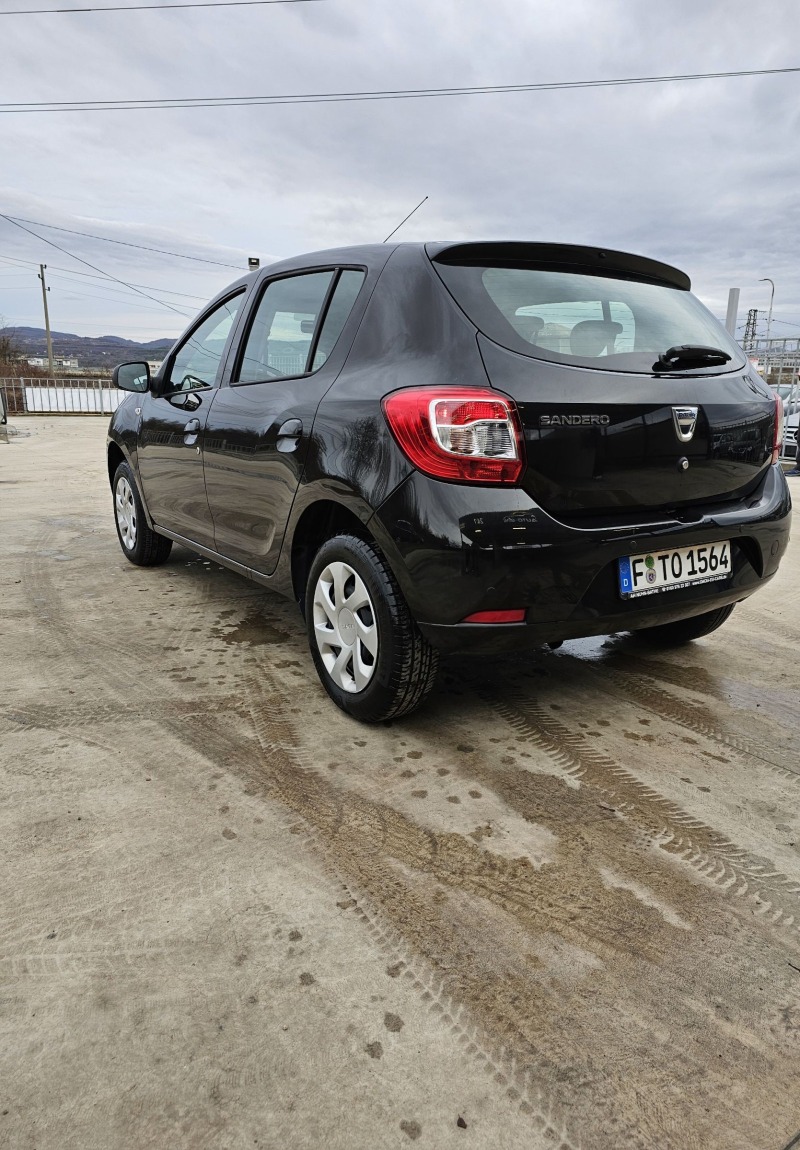 Dacia Sandero 1.2i. 75к.с 66834км., снимка 5 - Автомобили и джипове - 44996971