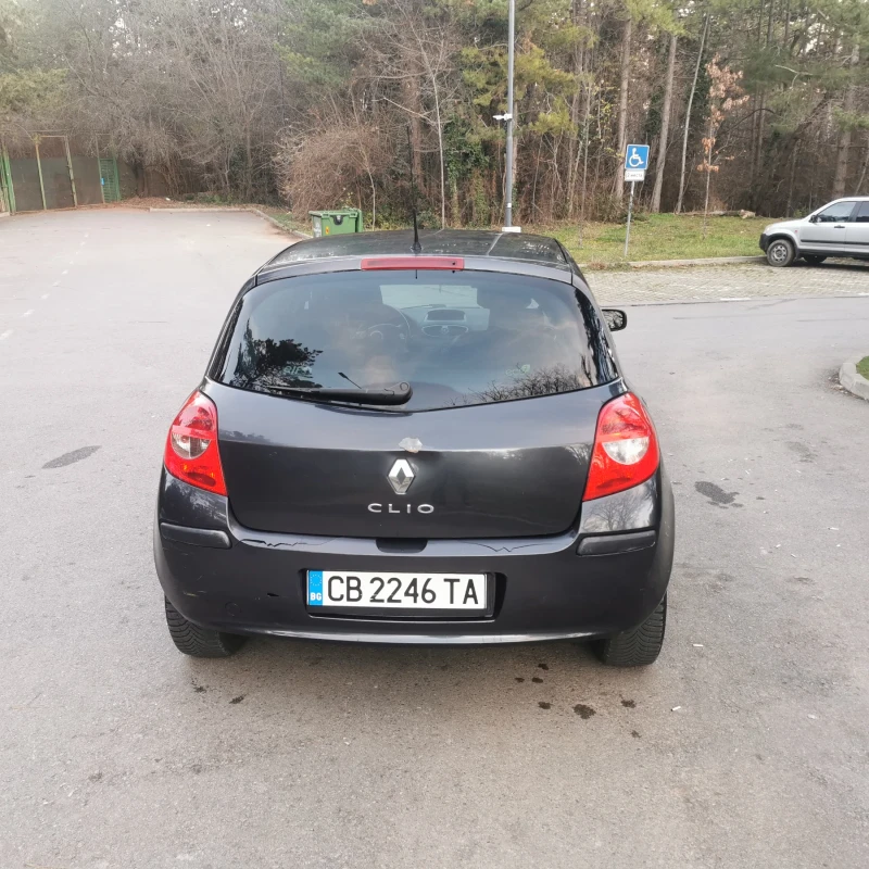 Renault Clio Без ръжда, снимка 5 - Автомобили и джипове - 48394943