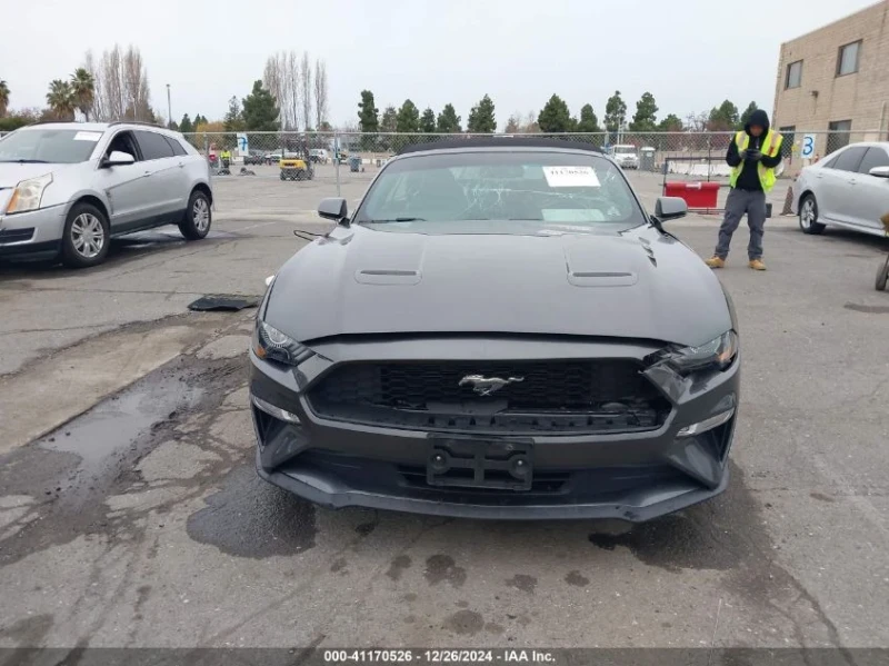 Ford Mustang, снимка 2 - Автомобили и джипове - 48718092