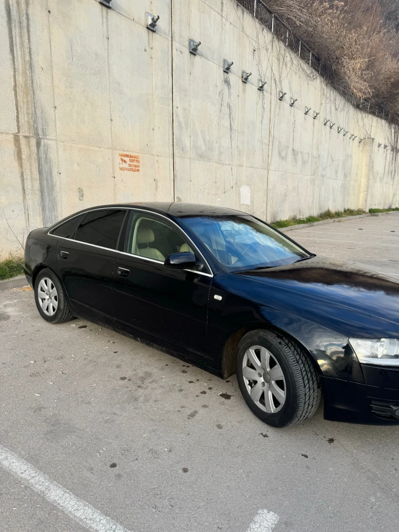 Audi A6 2.4i, снимка 2 - Автомобили и джипове - 48848406